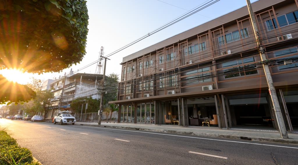 Quicklink grand eco — Grand Hotel Buriram